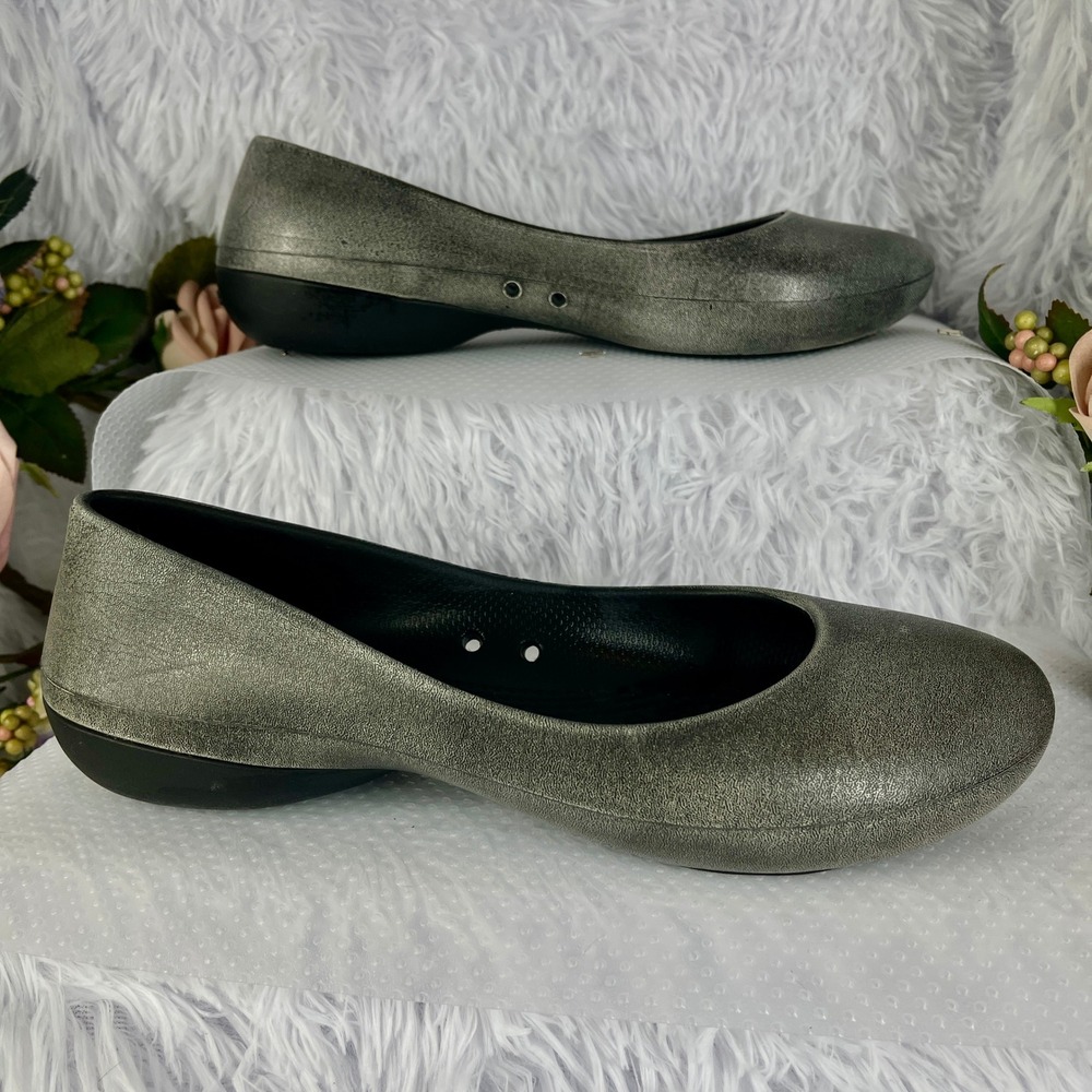 Crocs Kadee Ballet Flats Womens Size 9 Silver Metallic Croslite Comfort Shoes